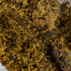 CBD Hash Special (52%) close-up oily texture rich in resin