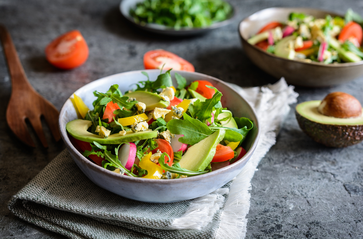 Vinaigrette au citron et au CBD pour salade feta